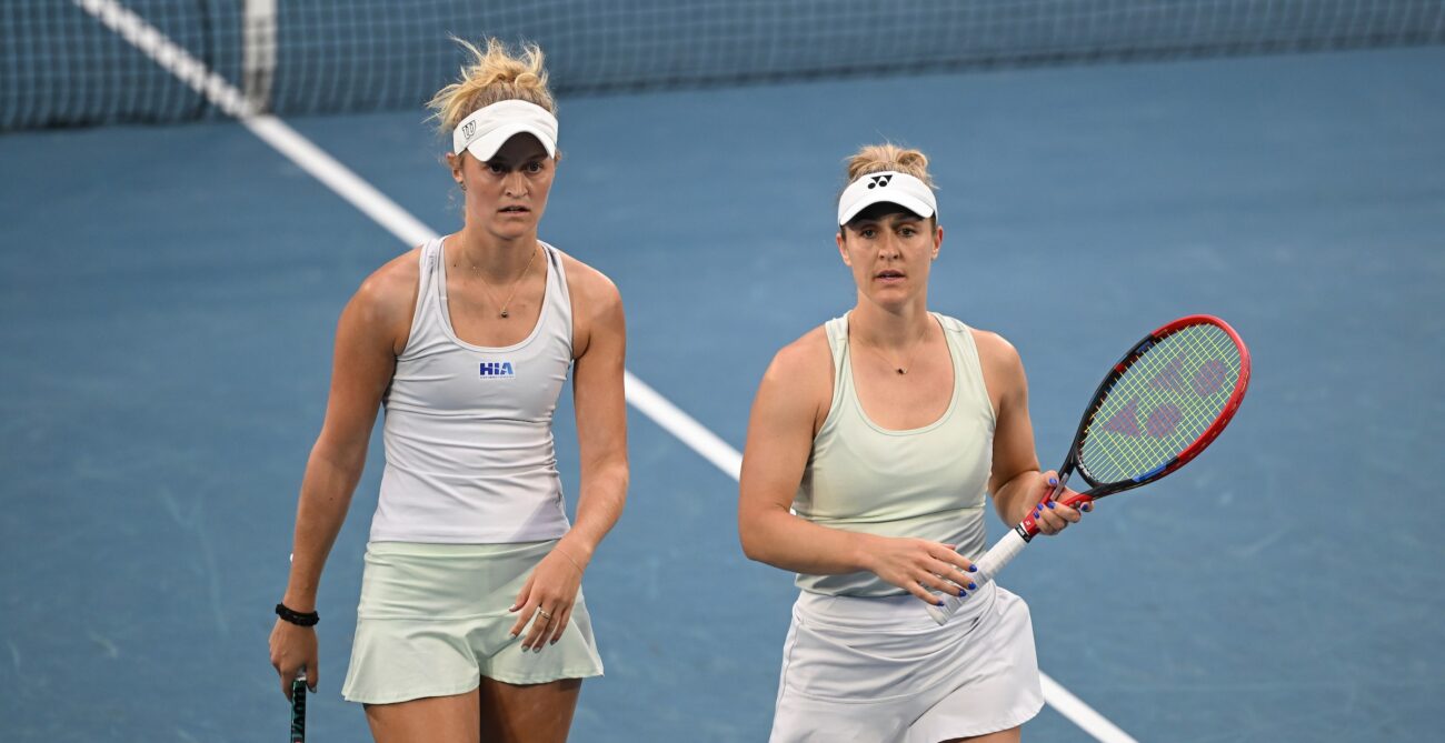 Gabriela Dabrowski (right) and Erin Routliffe (left) walk towards the baseline. They lost in the semifinals of Dubai on Friday.