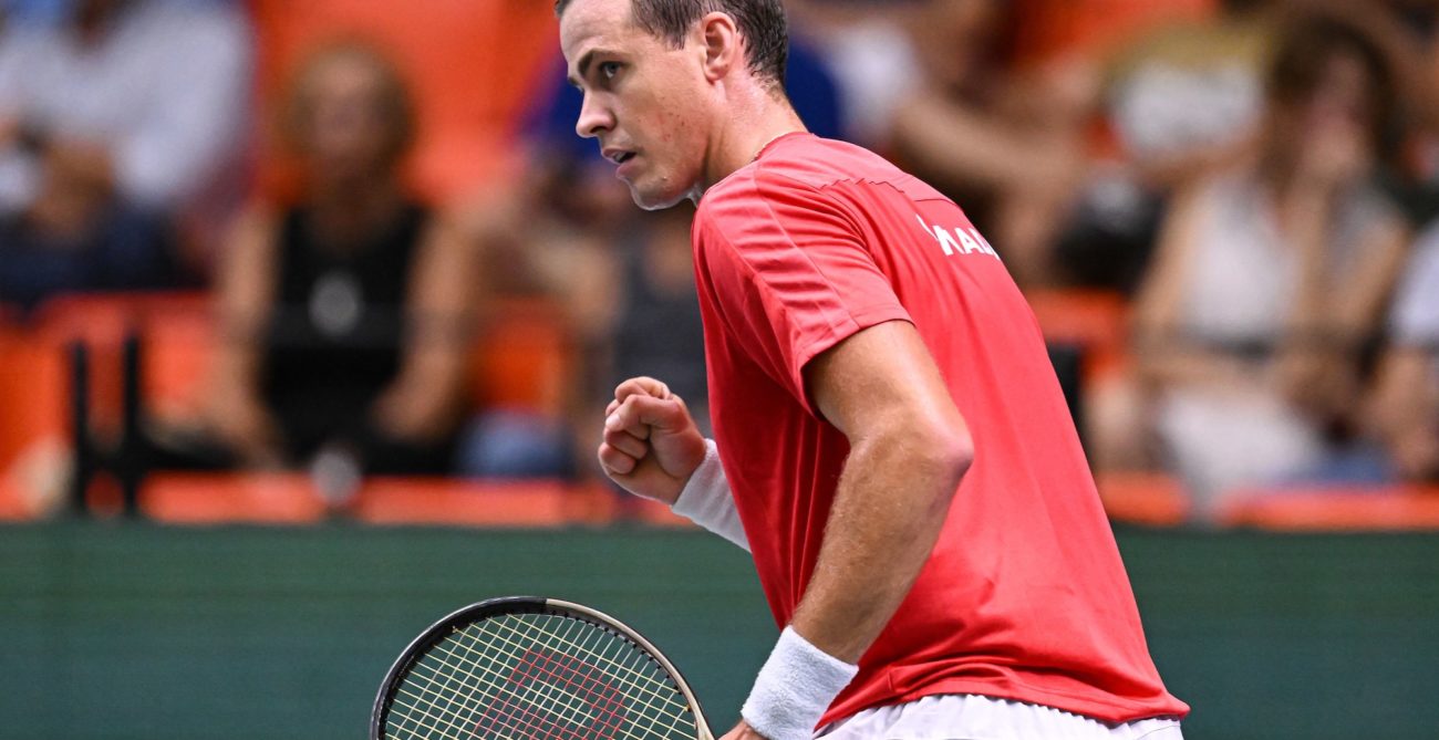 Vasek Pospisil pumps his fist