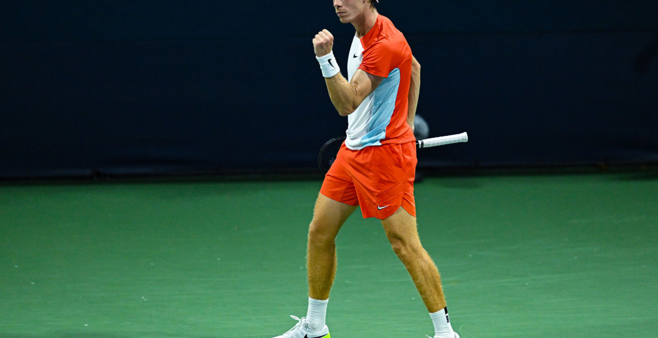 Shapovalov fist pump